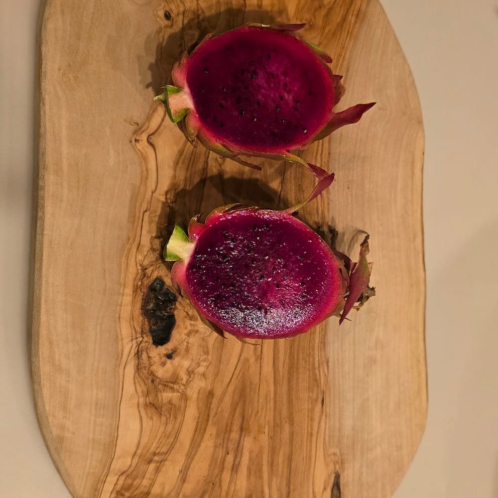 Asunta 5 Dragon Fruit Cutting